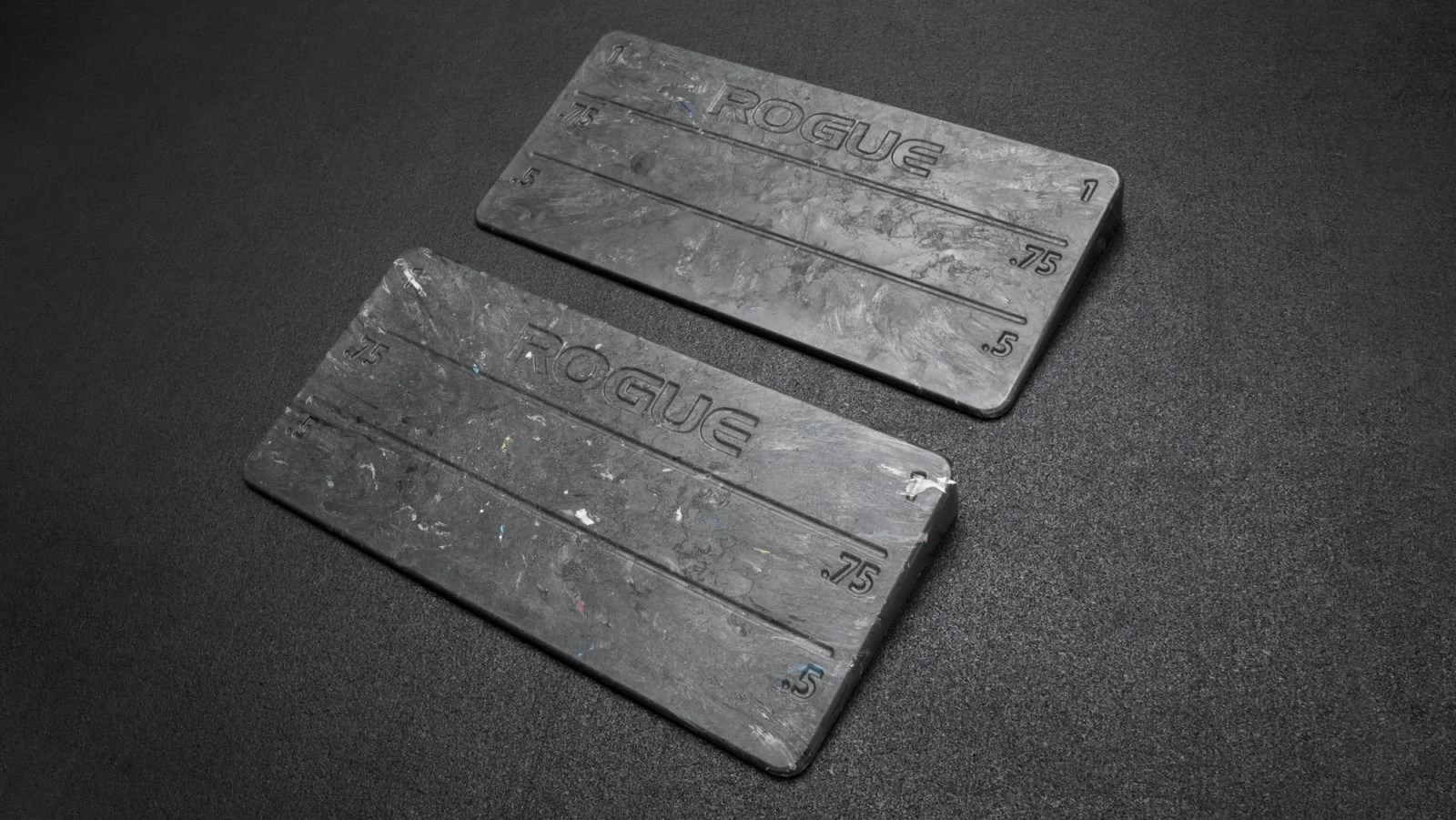 Rogue Fitness Rogue Resin Squat Wedge - Pair 3 Rogue Fitness Rogue Resin Squat Wedge - Pair