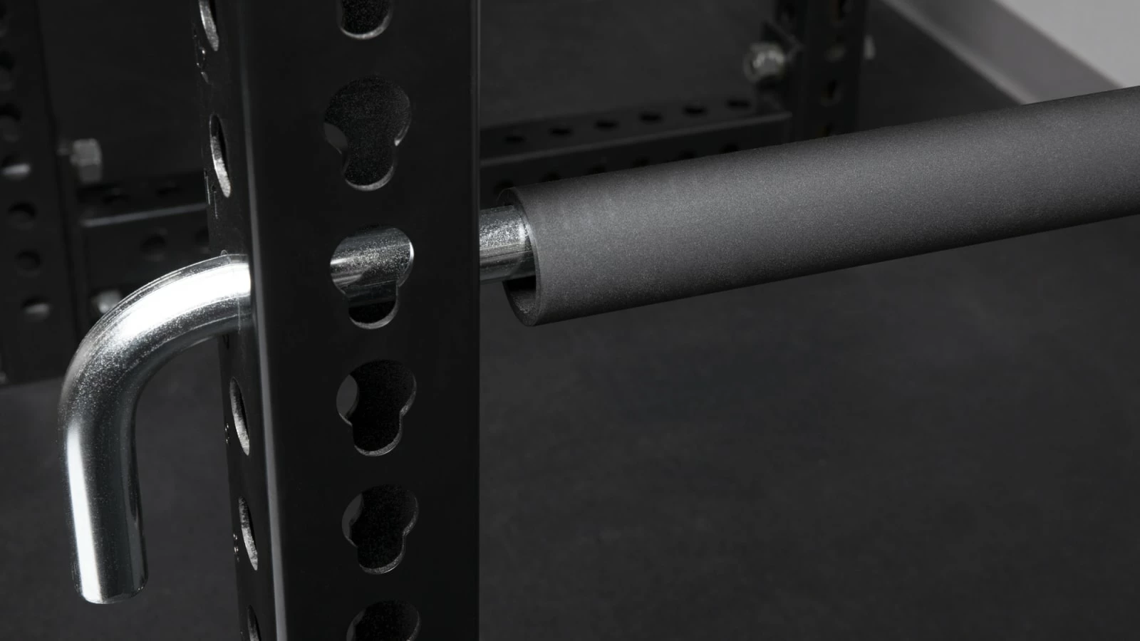 Rogue Fitness Monster Pin And Pipe Safety Sets 5 Rogue Fitness Monster Pin And Pipe Safety Sets - Image 3