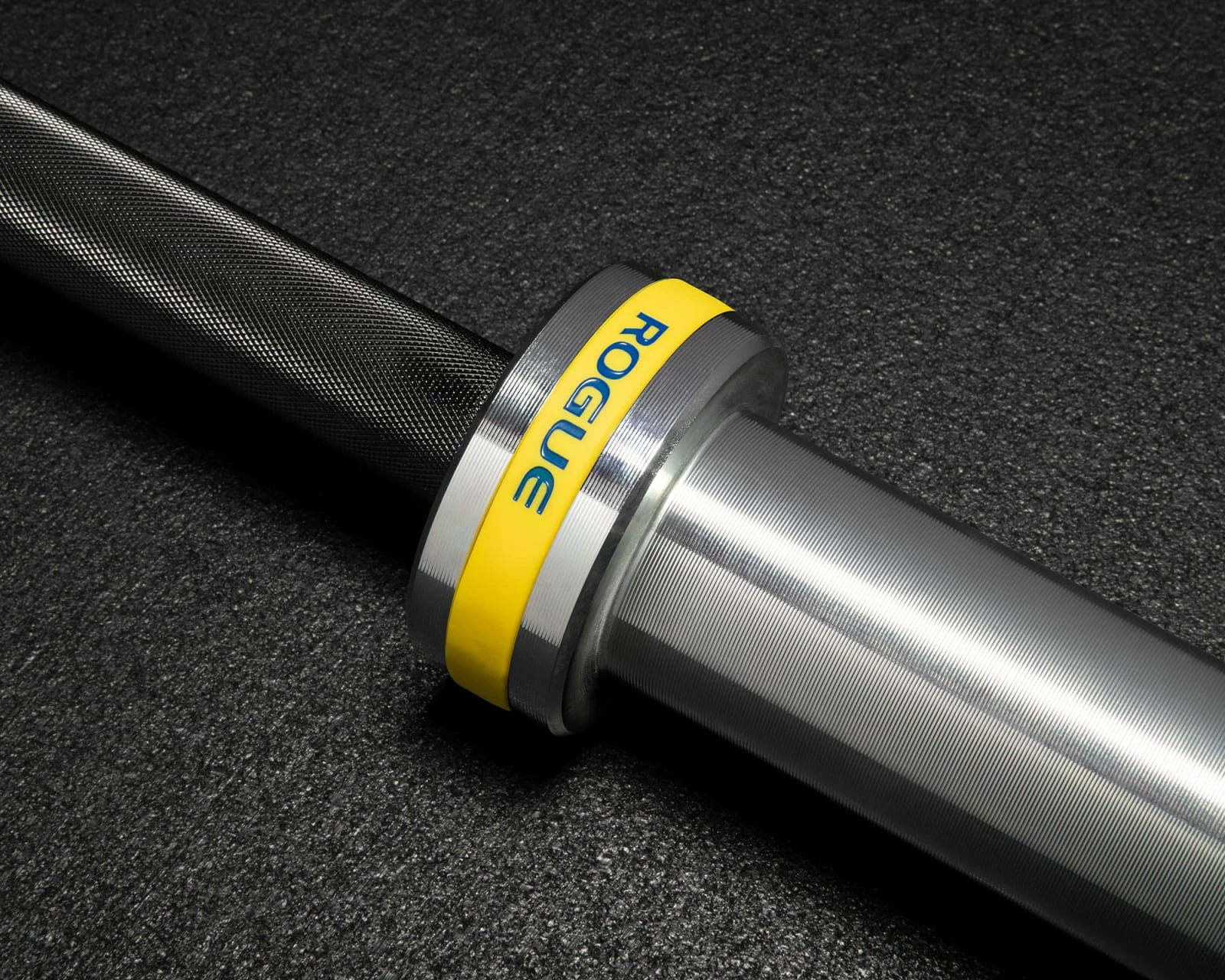 Rogue Fitness The Rogue Bar 2.0 - Black Zinc 7 Rogue Fitness The Rogue Bar 2.0 - Black Zinc - Image 5