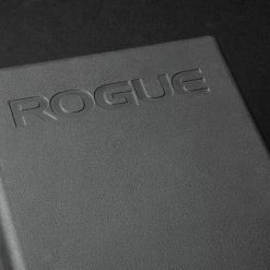 Rogue Fitness Rogue Flat Utility Bench 2.0 11 Rogue Fitness Rogue Flat Utility Bench 2.0 -Rogue Fitness shop RA1362 WEB3 w2nym8