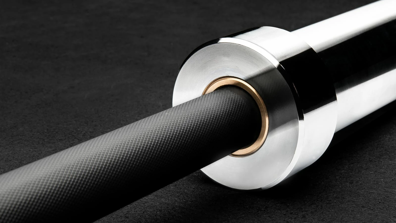 Rogue Fitness Rogue 25MM IWF Olympic Weightlifting Bar - Cerakote 7 Rogue Fitness Rogue 25MM IWF Olympic Weightlifting Bar - Cerakote - Image 5
