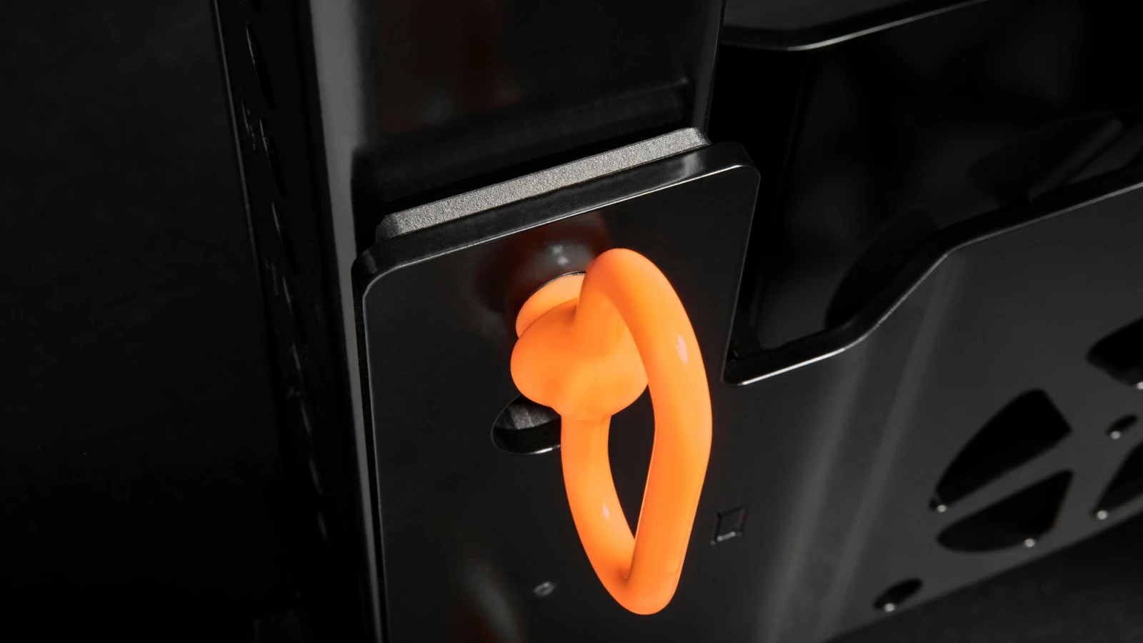 Rogue Fitness Monster Lite Rack Mount Lat Pulldown Seat + Low Row Kit 5 Rogue Fitness Monster Lite Rack Mount Lat Pulldown Seat + Low Row Kit - Image 3