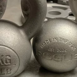Rogue Fitness Rogue Kettlebell - Powder Coat 9 Rogue Fitness Rogue Kettlebell - Powder Coat -Rogue Fitness shop USC001 PC web10 yjb8u1