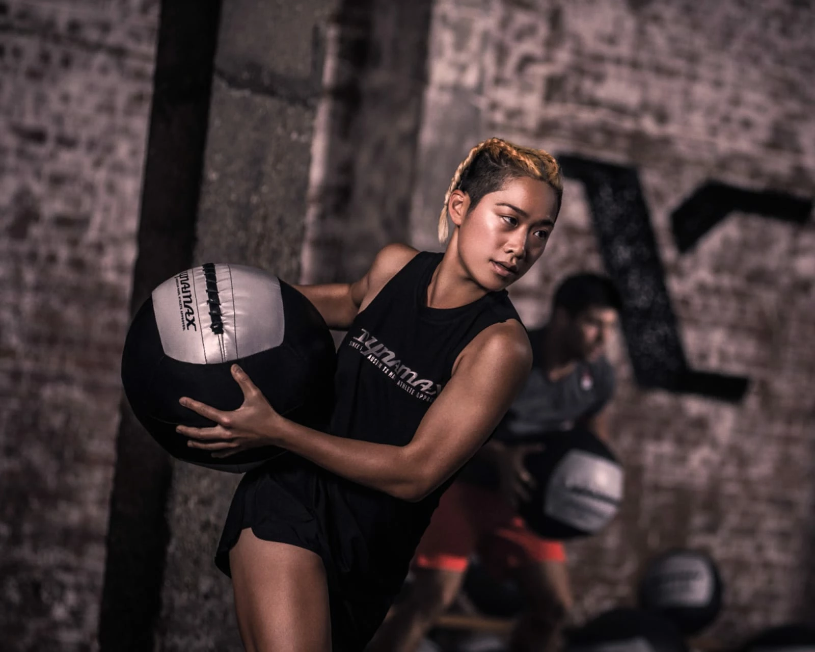 Dynamax Medicine Balls 4 Dynamax Medicine Balls - Image 2